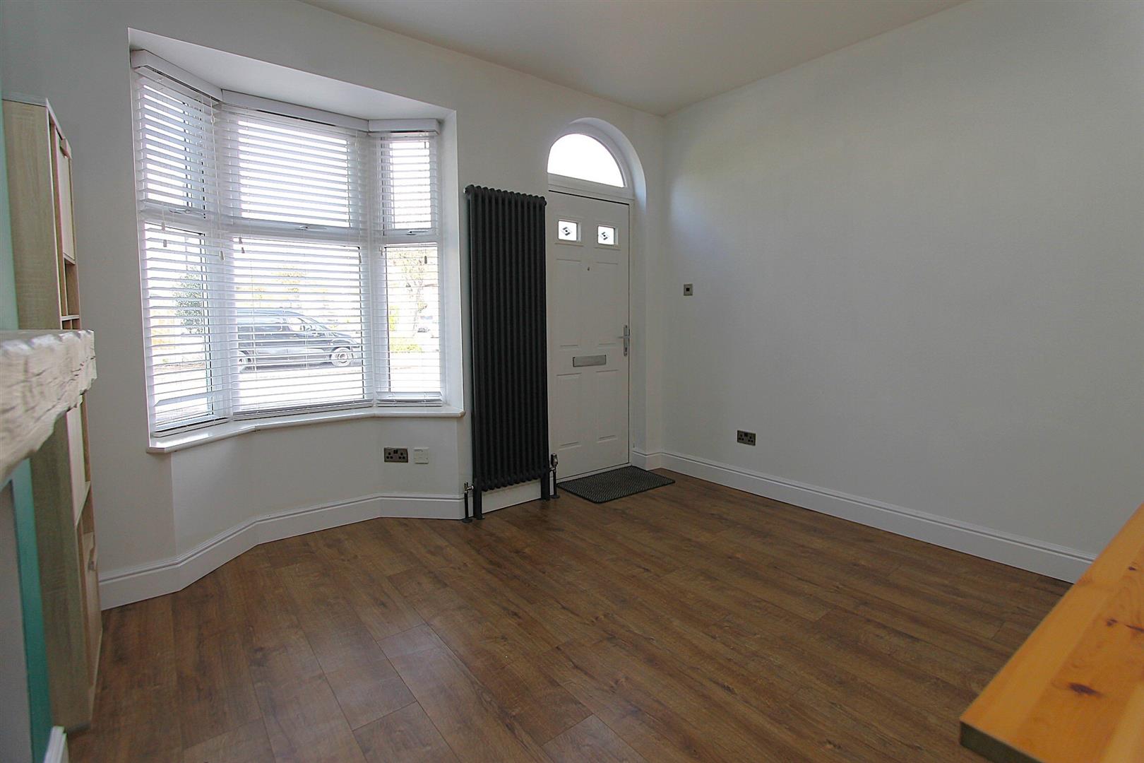 3 bed property in Blount Terrace, Kidderminster